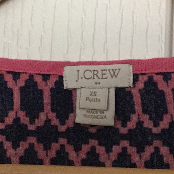 Tunic - Picture 2 of 3